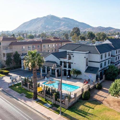 MainStay Suites Moreno Valley Near March Air Reserve Base – Moreno Valley, CA