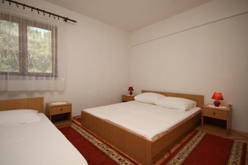 Apartment Vrboska 8748a - image 10