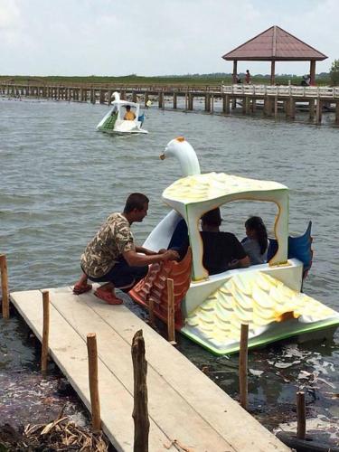 Surrounding environment, Chuanchom Resort in Phatthalung