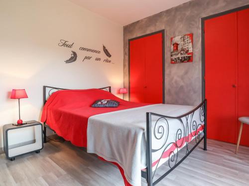 Gîte Touvois 5 pièces 8 personnes - FR-1-306-952 - main image