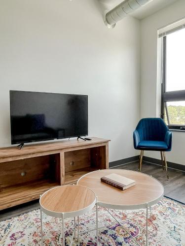 Sleepover 1BD 1BA Des Moines Apartments in Des Moines, USA
