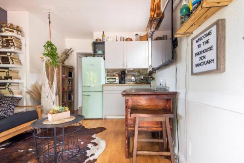 The Cozy Villa-private parking in Miami, USA