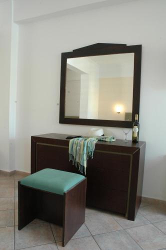 Santa Maura - image 11