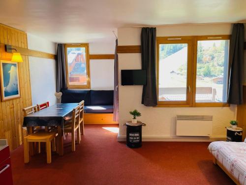 Appartement La Plagne-Tarentaise, 2 pièces, 5 personnes - FR-1-351-163 - Location saisonnière - La Plagne-Tarentaise