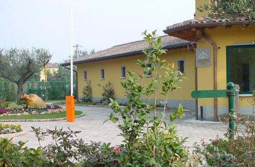 Exterior view of Hotel Adda