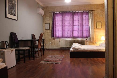 Serdika Rooms - image 2