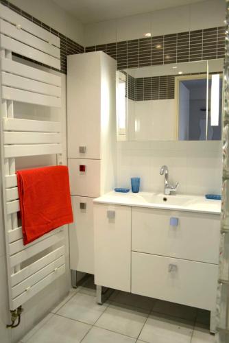 F3 climatise-terrasse 30 m2- Parking-Antigone near Cafe Cozy