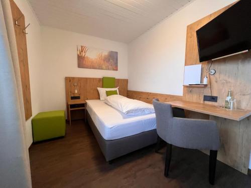 1 twin bed