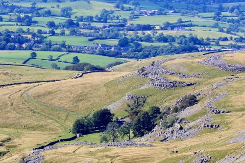 Crina Bottom - Offgrid Mountain Escape in the Yorkshire Dales National Park