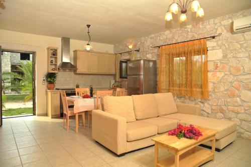 Kymaros Villas
