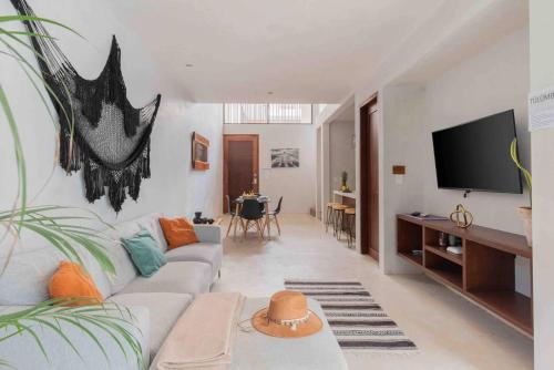 Lovely 2-Bed Apartment in Tulum with Private Pool - image 4