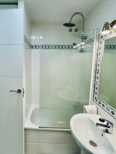 Home Triana, Seville (photo 9)