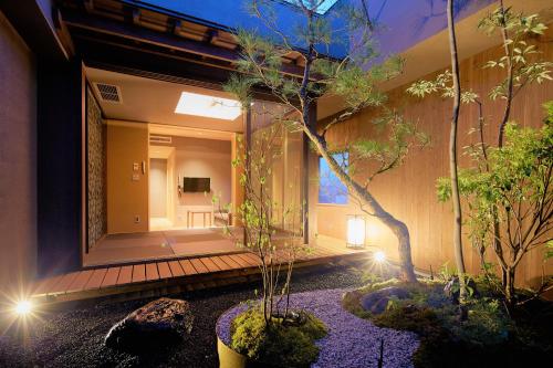 五山飯店&服務式公寓 - 京都東山三條 (Gozan Hotel & Serviced Apartment Higashiyama Sanjo, Kyoto) agoda
