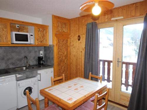 Appartement Lanslevillard 1 pièce 4 personnes - FR-1-508-219 - image 2