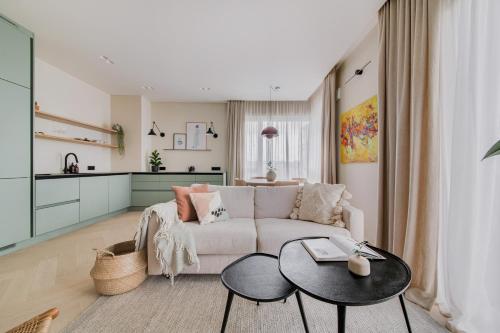 #stayhere - Brand New Unique Designer 1BDR in Trendy Neighbourhood, Vilnius (foto 6)
