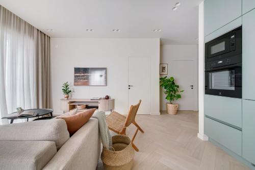 #stayhere - Brand New Unique Designer 1BDR in Trendy Neighbourhood, Vilnius (foto 8)