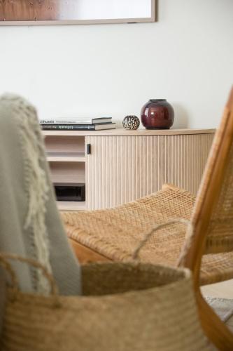 #stayhere - Brand New Unique Designer 1BDR in Trendy Neighbourhood, Vilnius (foto 10)