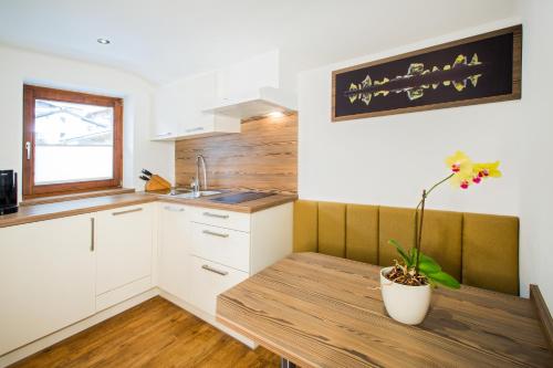 Studio Apartment with Balcony