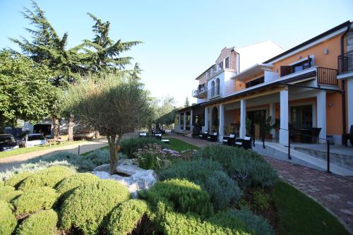 Bed and breakfast Villa Dobravac - image 5