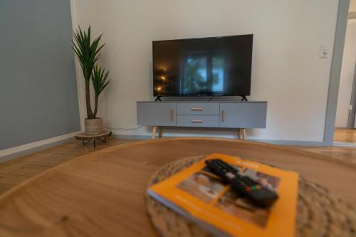 RR - Central Apartments 80qm - Balcony - Washer, Magdeburgo (foto 6)
