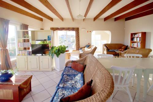 Exterior view of Ocean House Holiday Accommodation