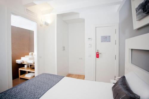 Hotel Sitges - image 12