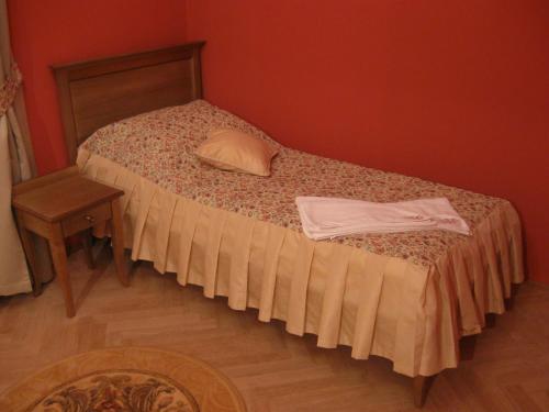 2 twin beds