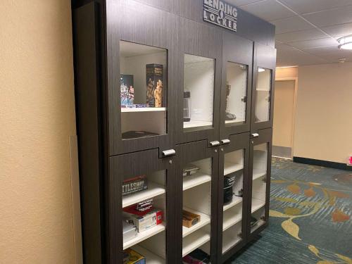 Sonesta Simply Suites Houston W Beltway – Houston, TX