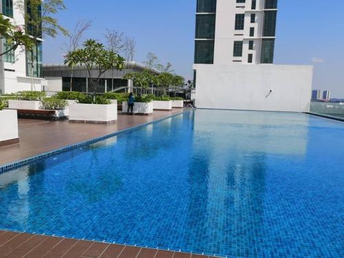 CH Studio @ EVO SOHO Bangi [WIFI NETFLIX ?] - main image