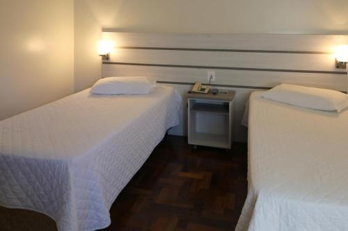 1 twin bed