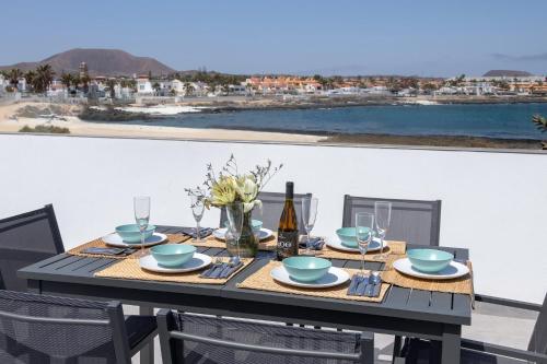 Apartment Family 6 Beachfront Corralejo By Holidays Home