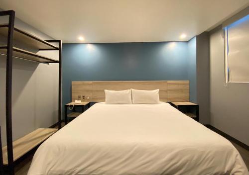 Hotel Estrella de Oriente – Mexico City, AZ