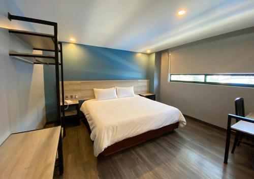 Hotel Estrella de Oriente – Mexico City, AZ