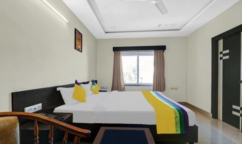 Standard Double Room image 4