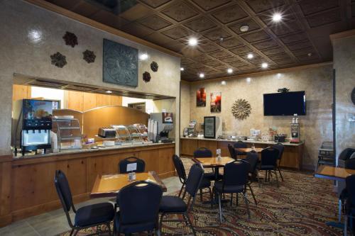 Miles City Hotel & Suites - 식음료(F&B)
