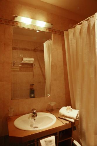 Ariston Hotel - image 4