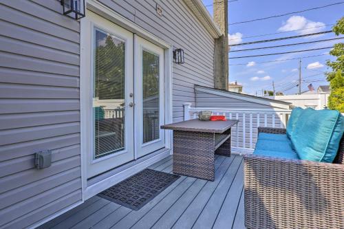 Long Island Home Near Beaches and Golf in Bellmore, USA