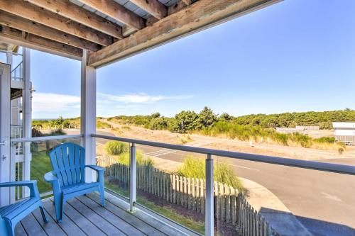 Westport Condo with Saltwater Pool Steps to Beach!