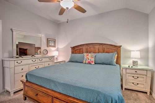 Modern OKC Retreat 0 5 Mi to Plaza District! - image 9