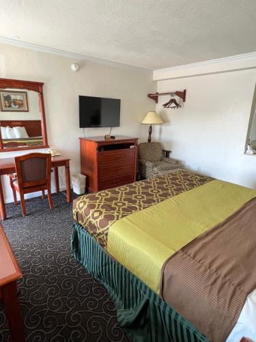 Americas Best Value Inn Hanford