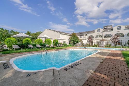 Swimming pool, Tuscany House Hotel at Renault Winery in Egg Harbor City (NJ)