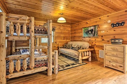 Scenic Sevierville Cabin Hot Tub, Panoramic Views