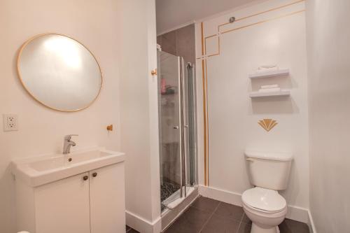 One-Bedroom Apartment room in GATSBY - SelfCheckIn - Rooftop - Terraces - St-Denis