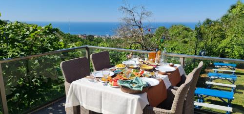 Erkély/terasz, Mavisu Deluxe Butik Otel in Cilekli