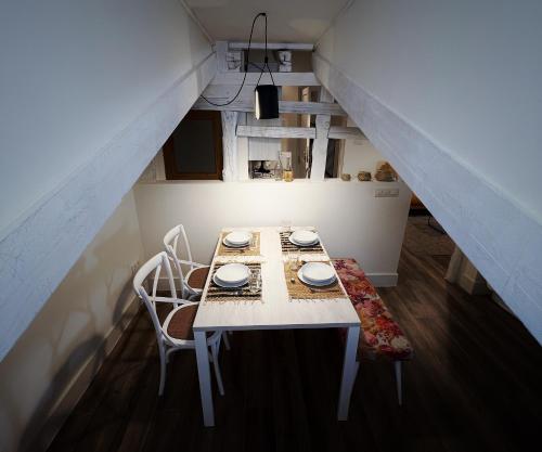 Casa de las Lías Room Type - One-Bedroom Apartment