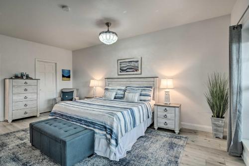Resort-Style Condo with Lake Views and Patio! - image 26