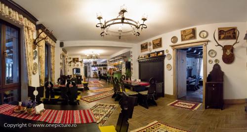 Restorāns, Hanul Haiducilor in Obârşia Lotrului