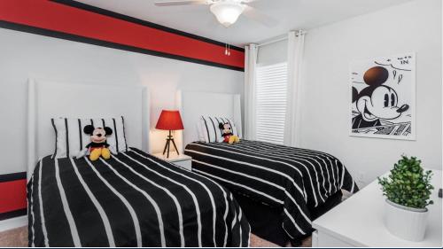 Florida Sunshine 3 Miles to Disney - main image