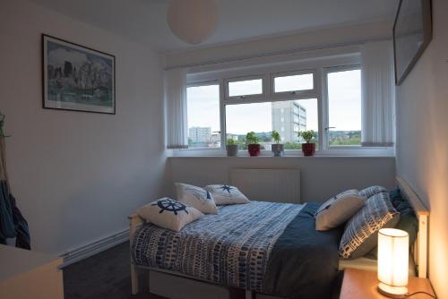 Bright and spacious 1 bed flat in Camberwell, Лондон (фото 10)