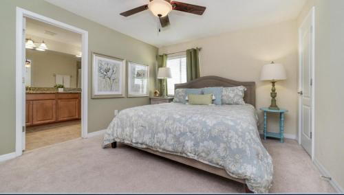 Elegant Spacious Stuart Pool Home Accommodate 20 People Doorsteps to Disney - image 8